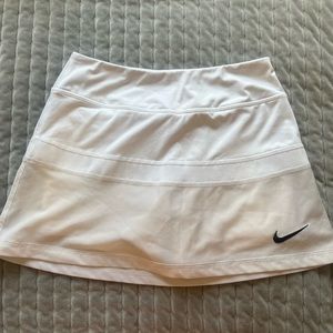 White Nike tennis skirt